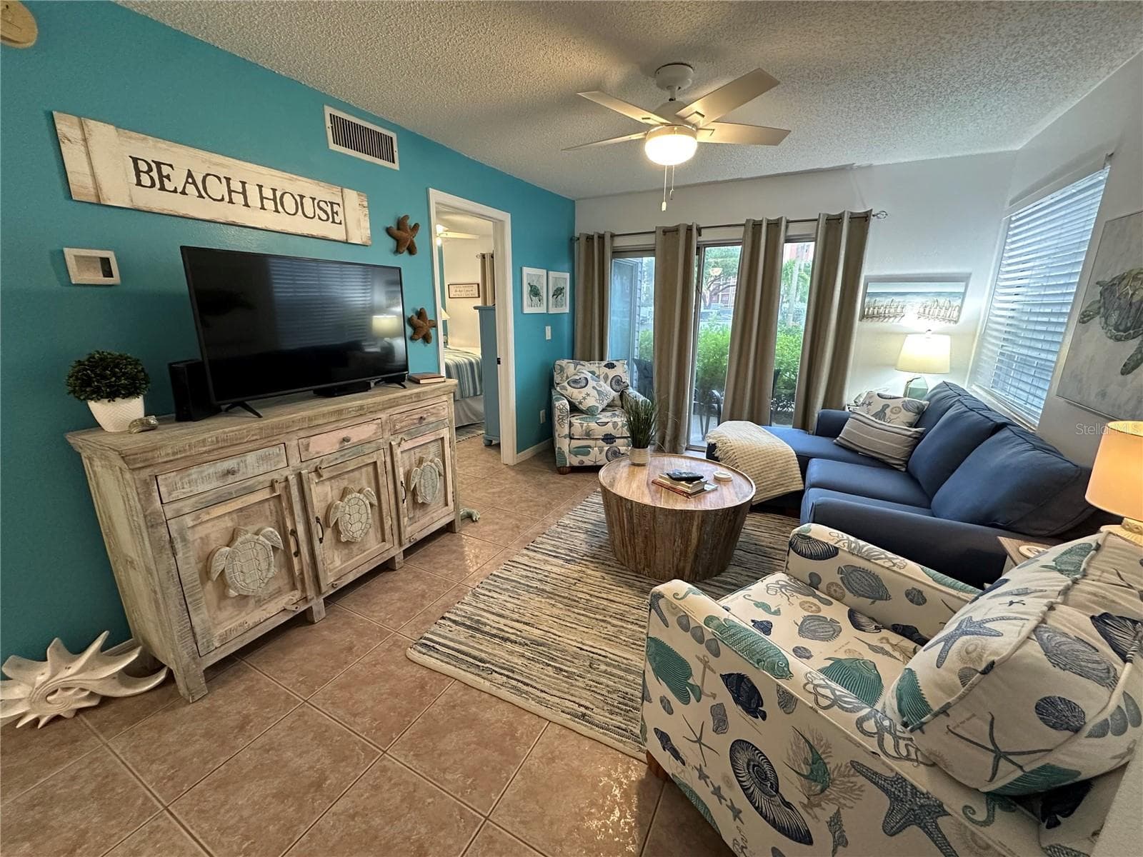 Condominium at 6825 STONES THROW CIR N #1107, ST PETERSBURG, photo 2 of 32