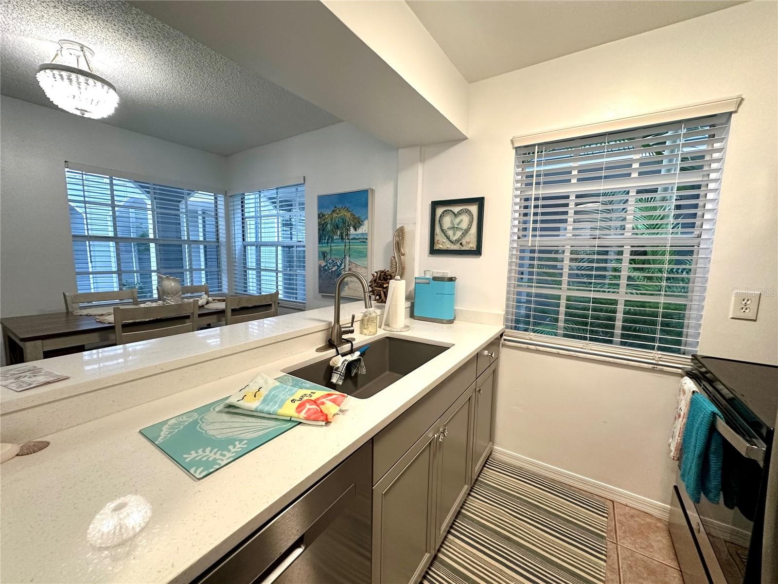 Condominium at 6825 STONES THROW CIR N #1107, ST PETERSBURG, photo 9 of 32