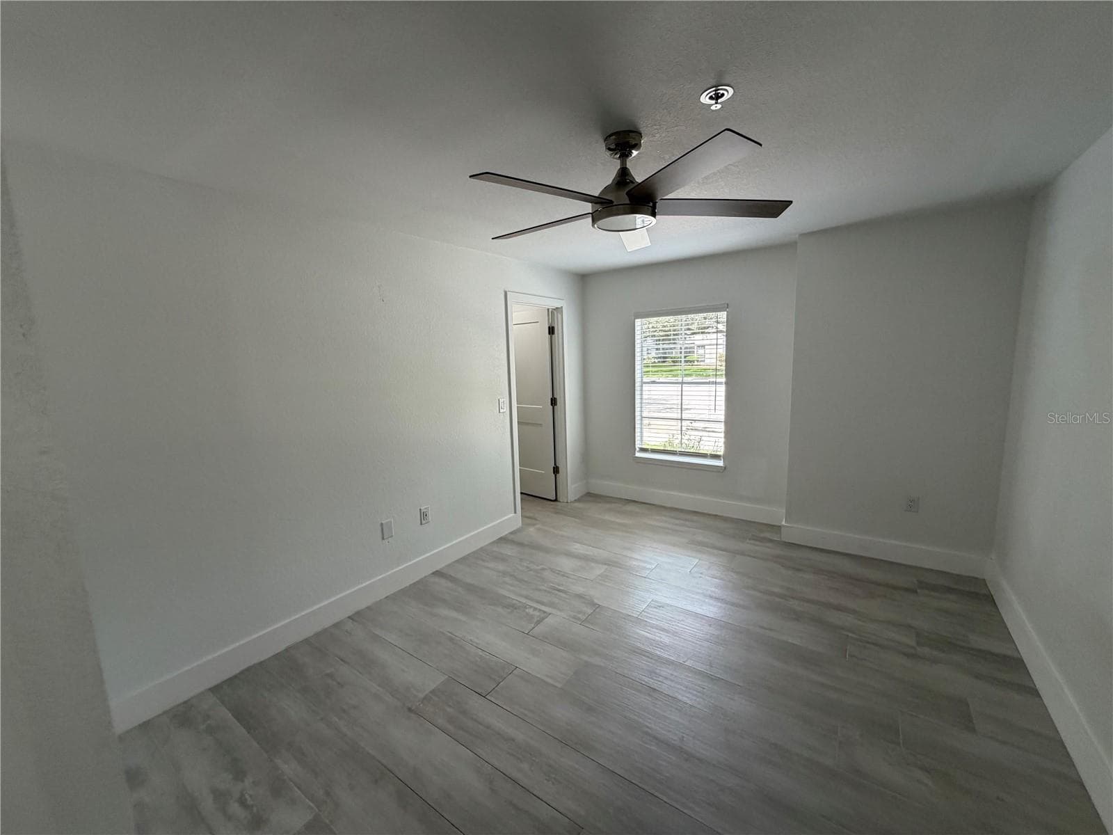 Condominium at 13210 ARBOR ISLE DR #102, TEMPLE TERRACE, photo 12 of 20