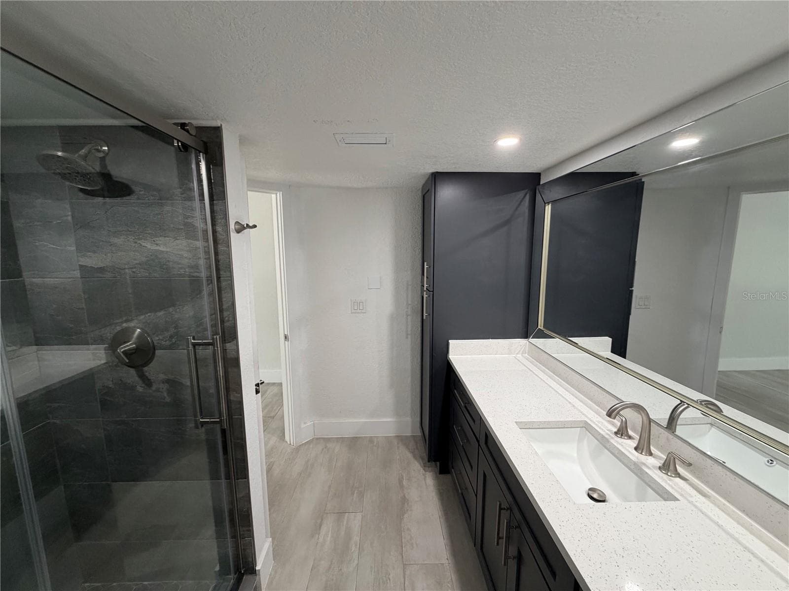 Condominium at 13210 ARBOR ISLE DR #102, TEMPLE TERRACE, photo 14 of 20