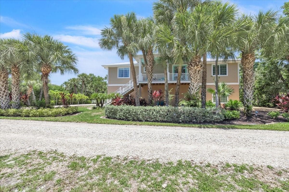 Single Family Residence at 9277 BELDING DR, SANIBEL, photo 5 of 78
