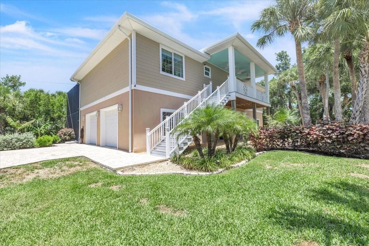 Single Family Residence at 9277 BELDING DR, SANIBEL, photo 8 of 78