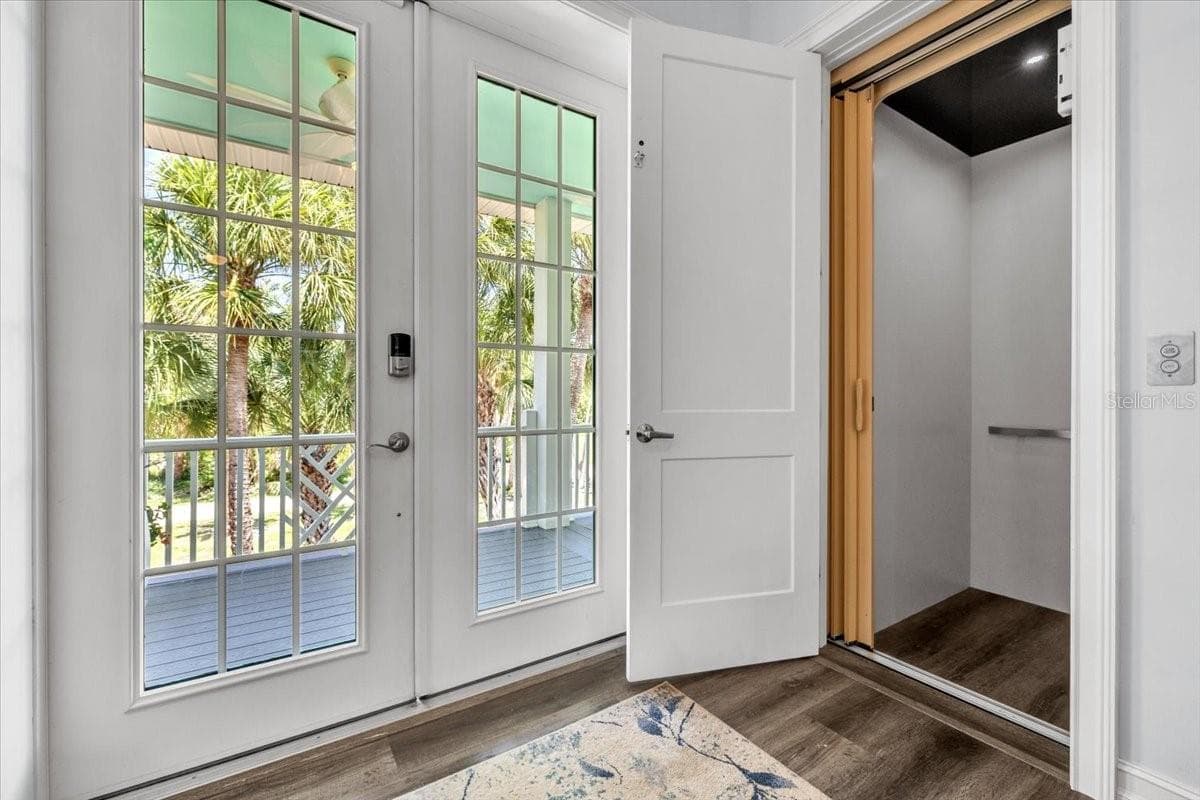 Single Family Residence at 9277 BELDING DR, SANIBEL, photo 15 of 78
