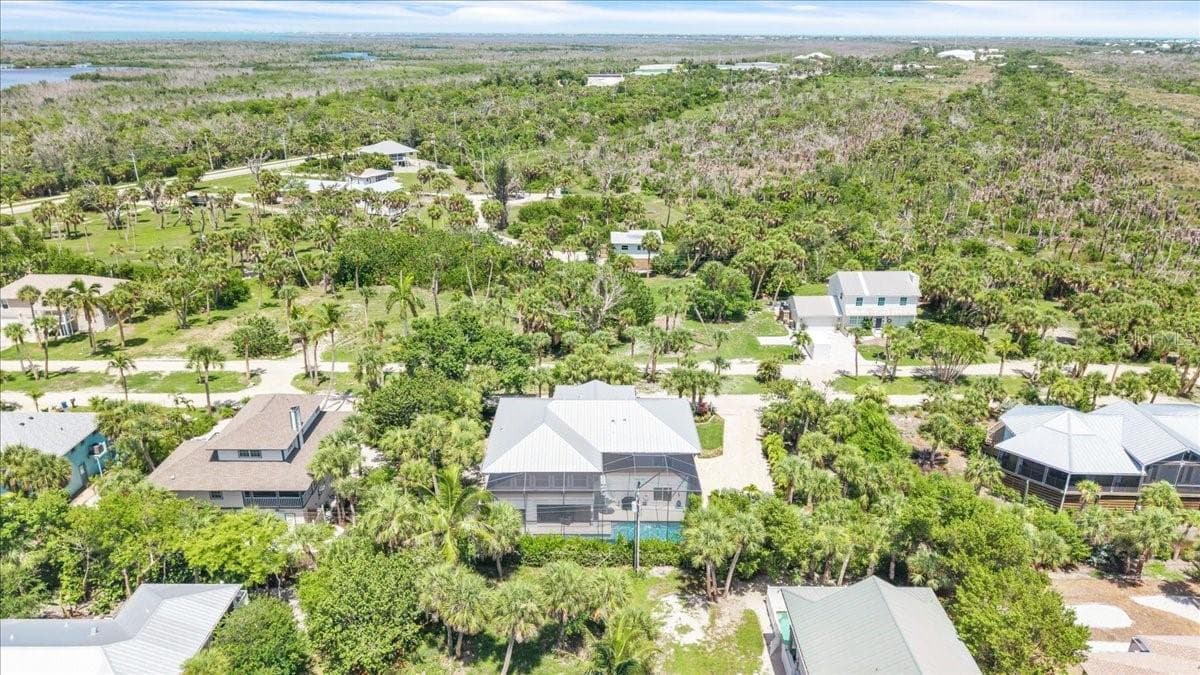 Single Family Residence at 9277 BELDING DR, SANIBEL, photo 75 of 78
