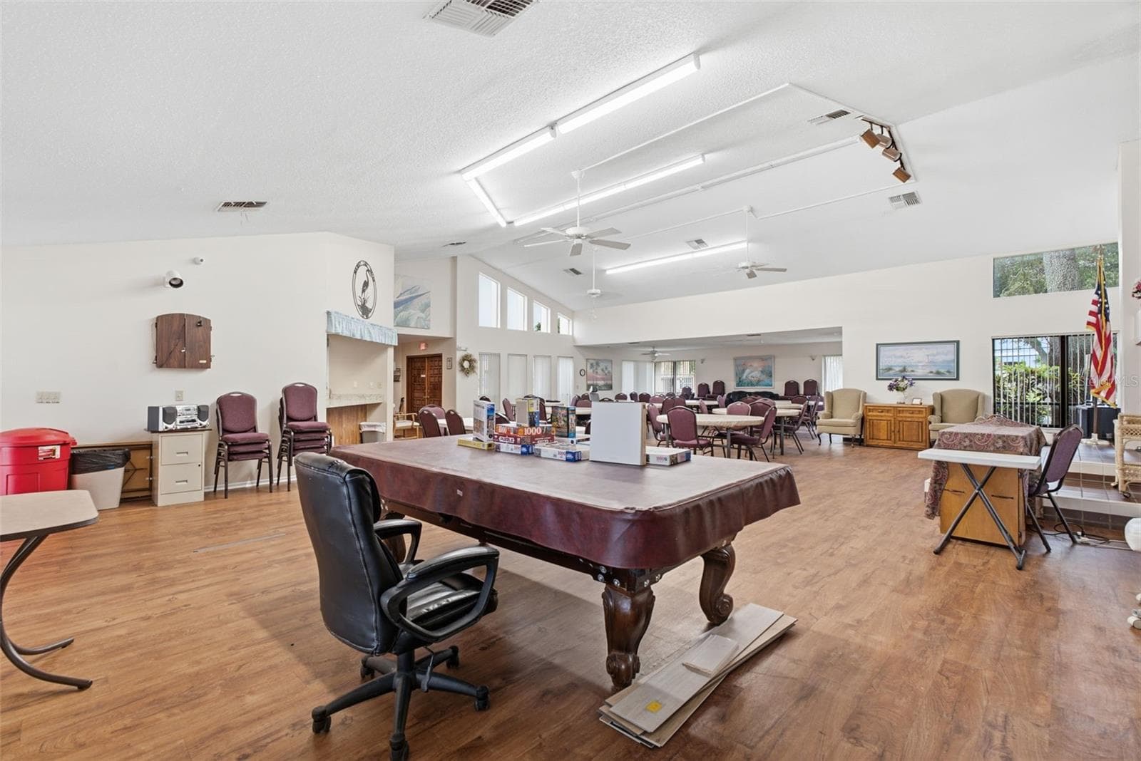 Condominium at 3960 SAILMAKER LN, HOLIDAY, photo 39 of 43