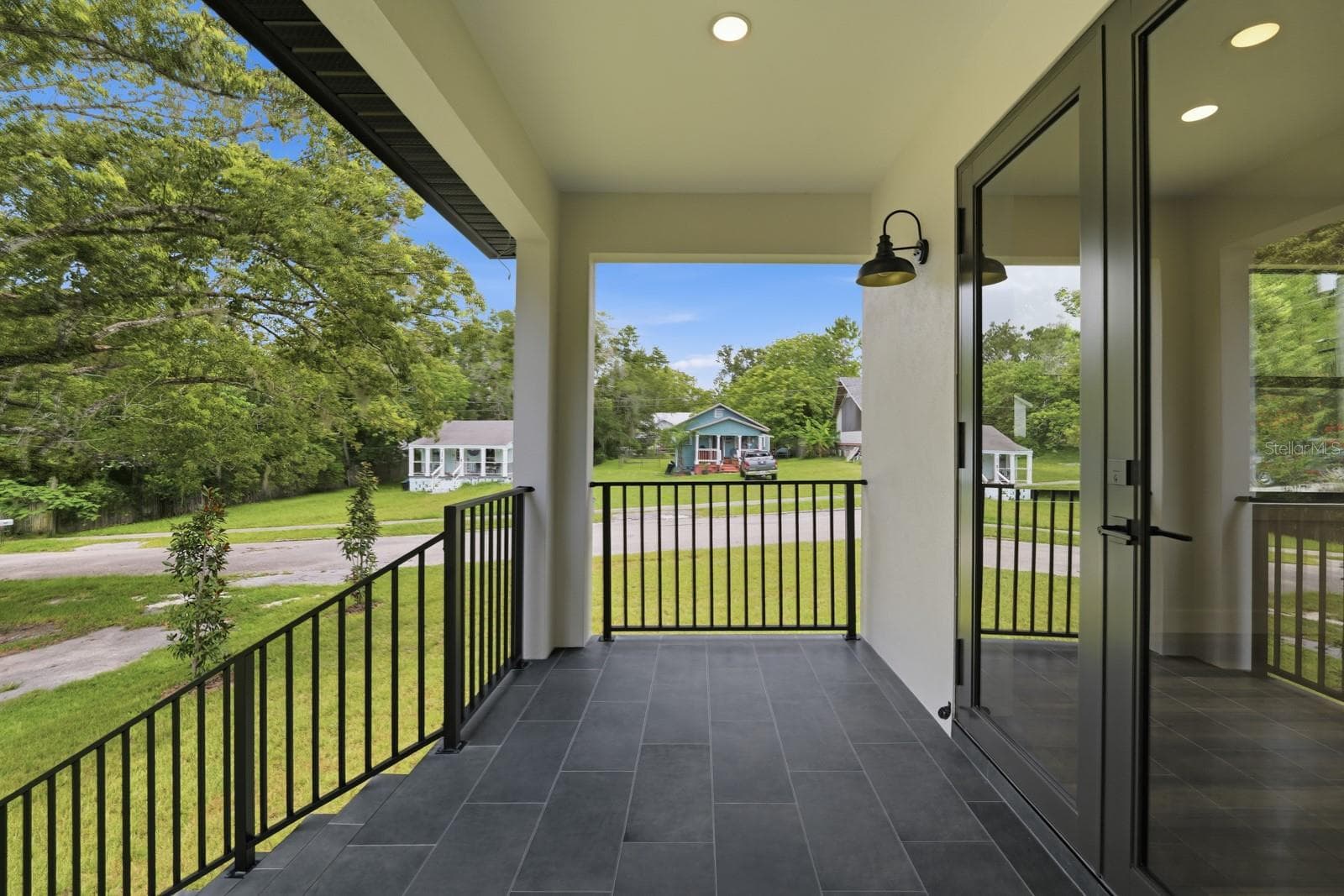 Single Family Residence at 64 HIGHLAND ST, BROOKSVILLE, photo 25 of 28