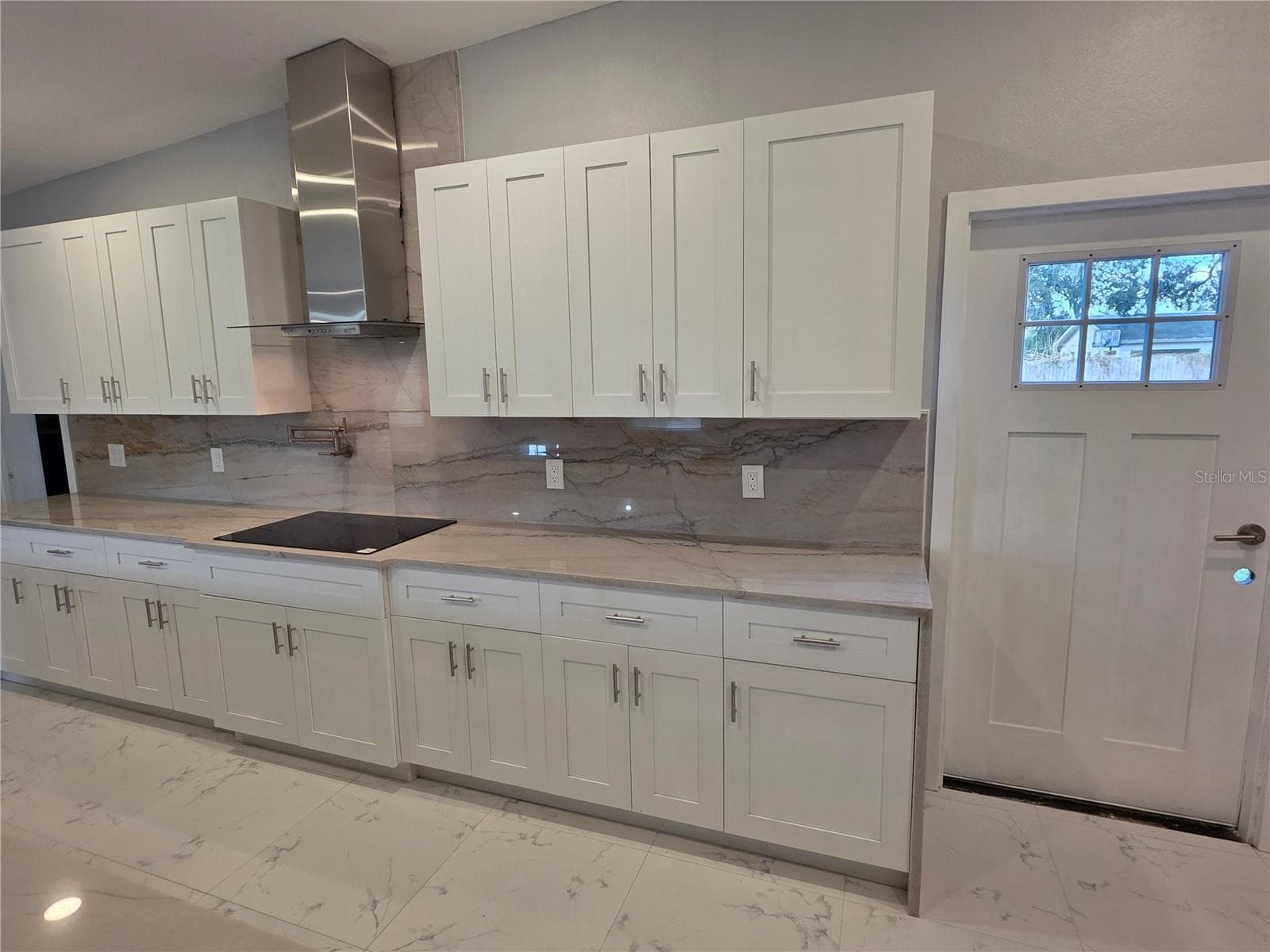 Single Family Residence at 1911 W AMELIA ST, ORLANDO, photo 2 of 15