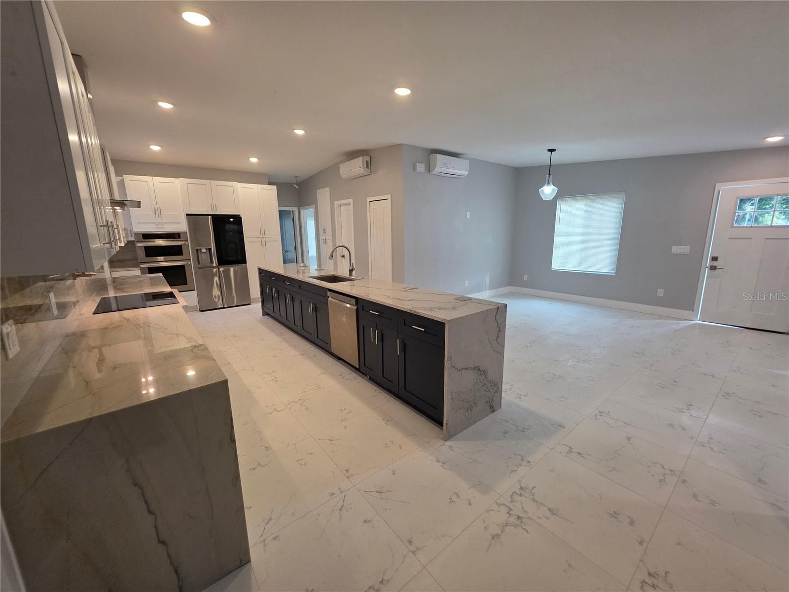 Single Family Residence at 1911 W AMELIA ST, ORLANDO, photo 5 of 15