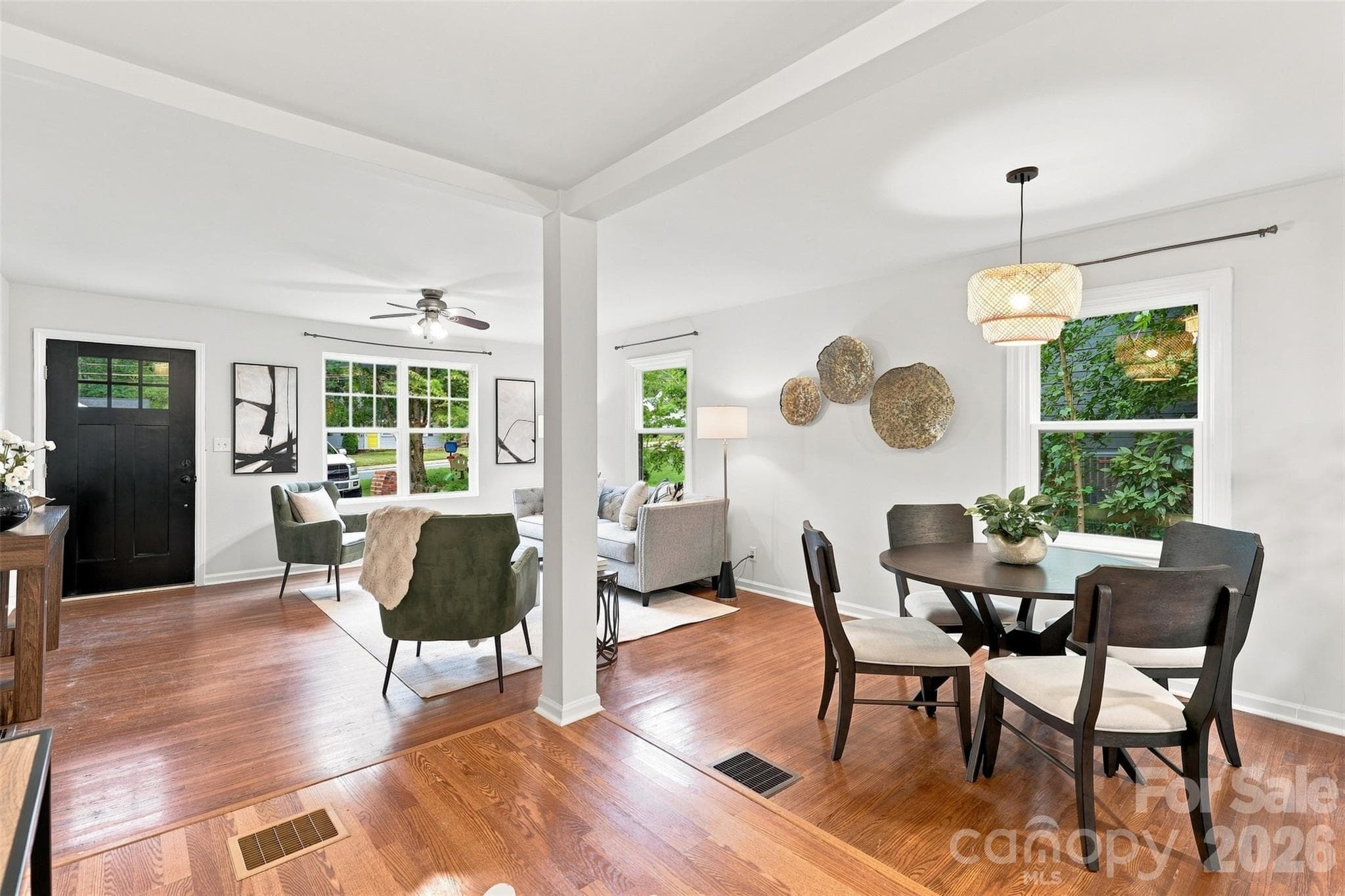 Single Family Residence at 1815 Arnold Drive, Charlotte, photo 8 of 28