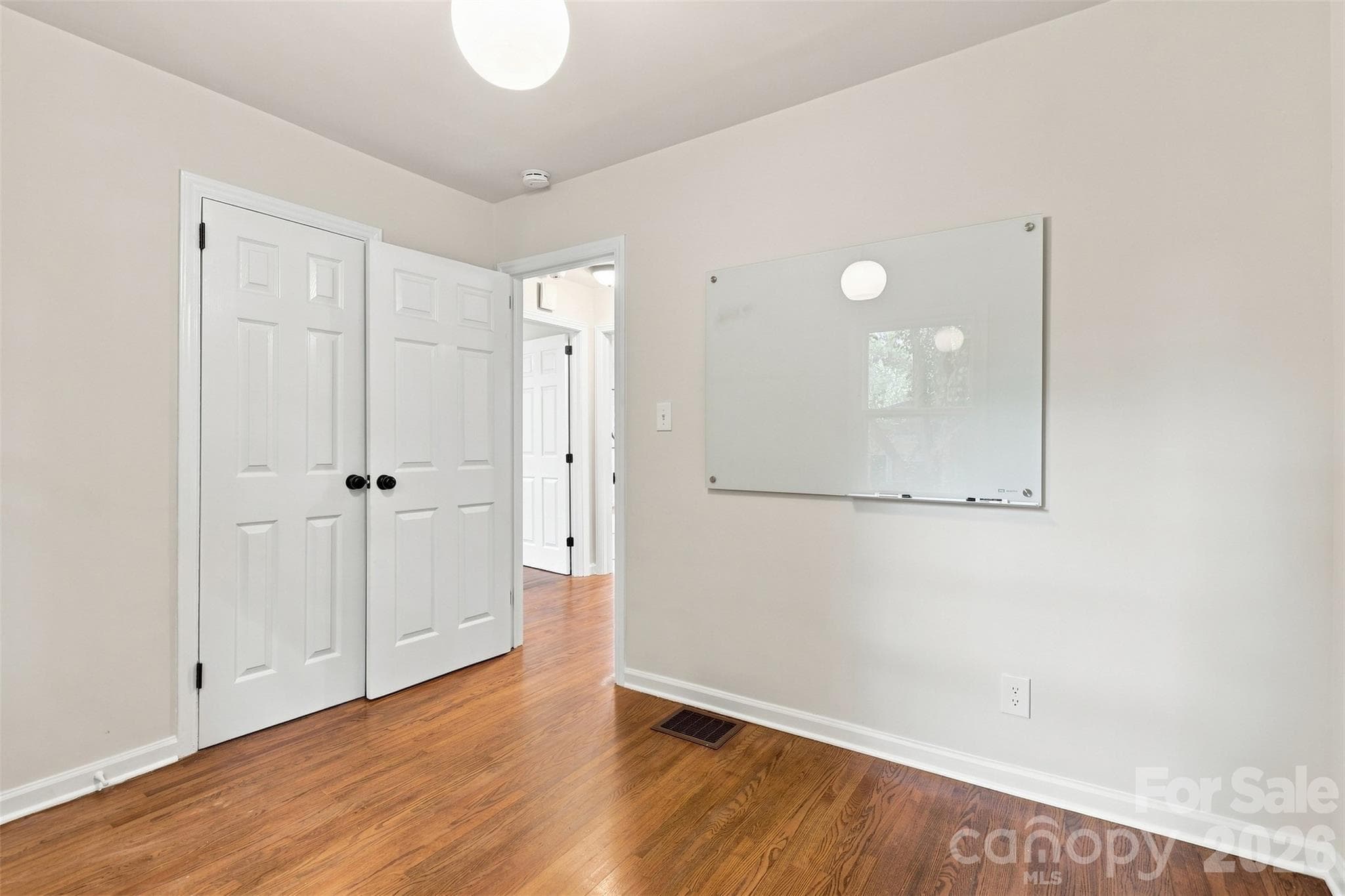 Single Family Residence at 1815 Arnold Drive, Charlotte, photo 20 of 28