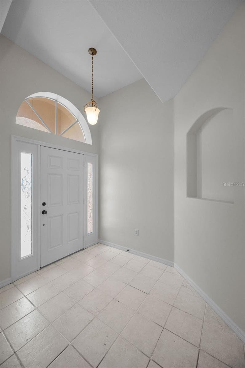 ENTRY FOYER - 12021 FERN TERRACE CT, TRINITY