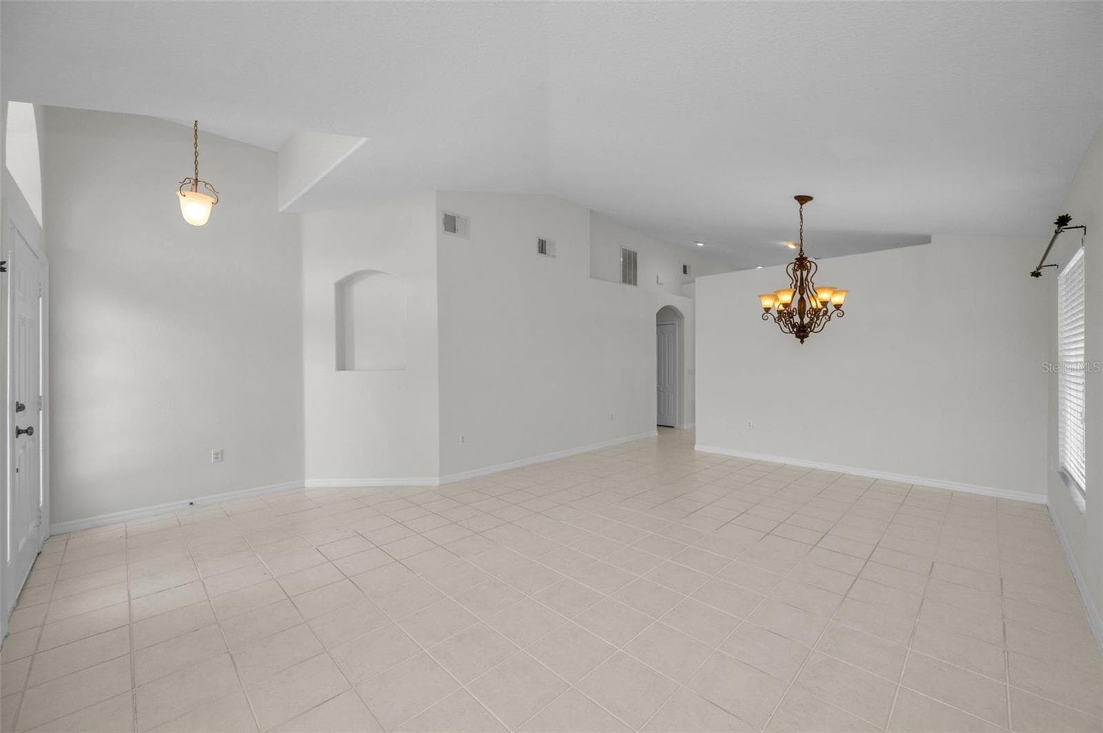 VIEW FROM FRONT LIVING ROOM TOWARDS DINING - 12021 FERN TERRACE CT, TRINITY