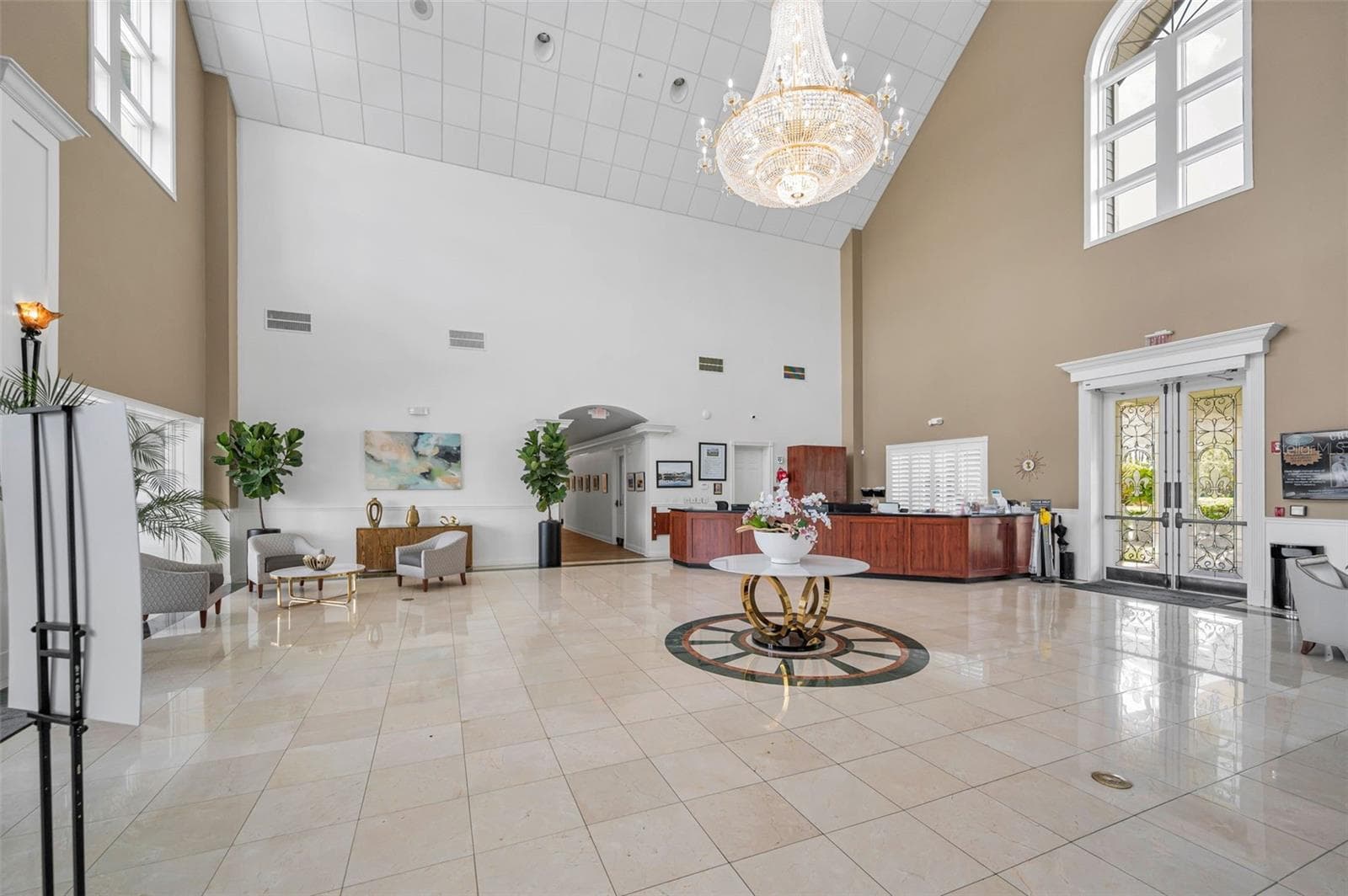 GREAT PLACE TO MEET FRIENDS AND NEIGHBORS FOR DINNER - 12021 FERN TERRACE CT, TRINITY