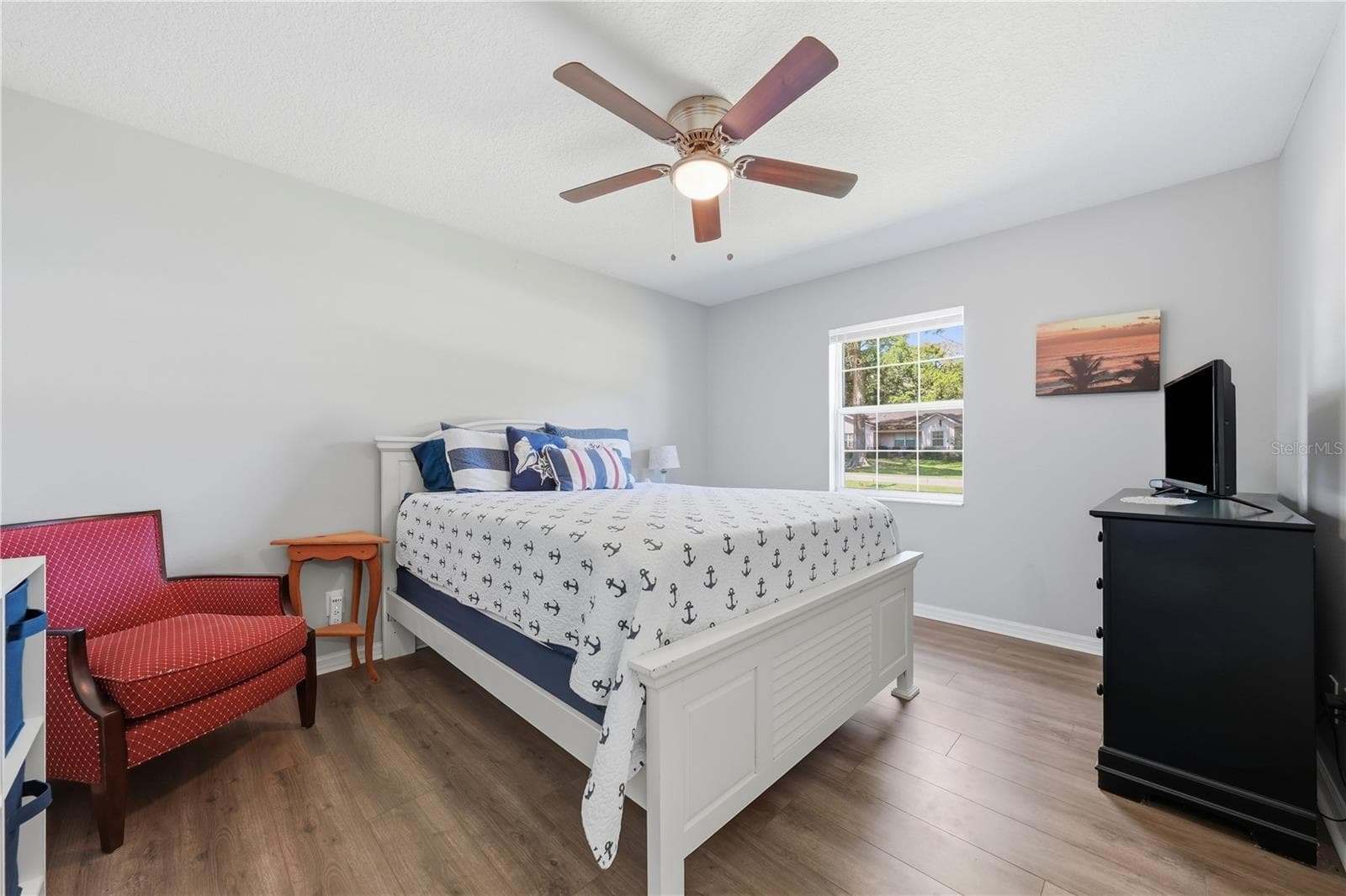 Guest bedroom - 3835 NE 13TH AVE, OCALA