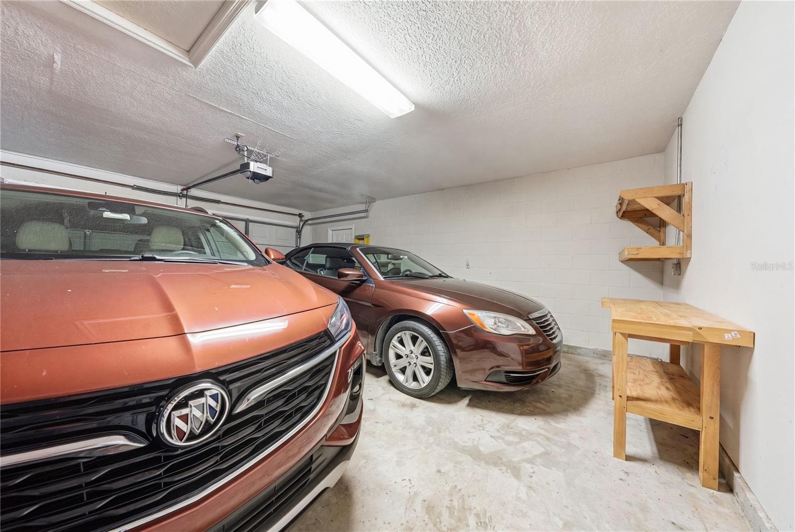 Two car garage with storage - 3835 NE 13TH AVE, OCALA