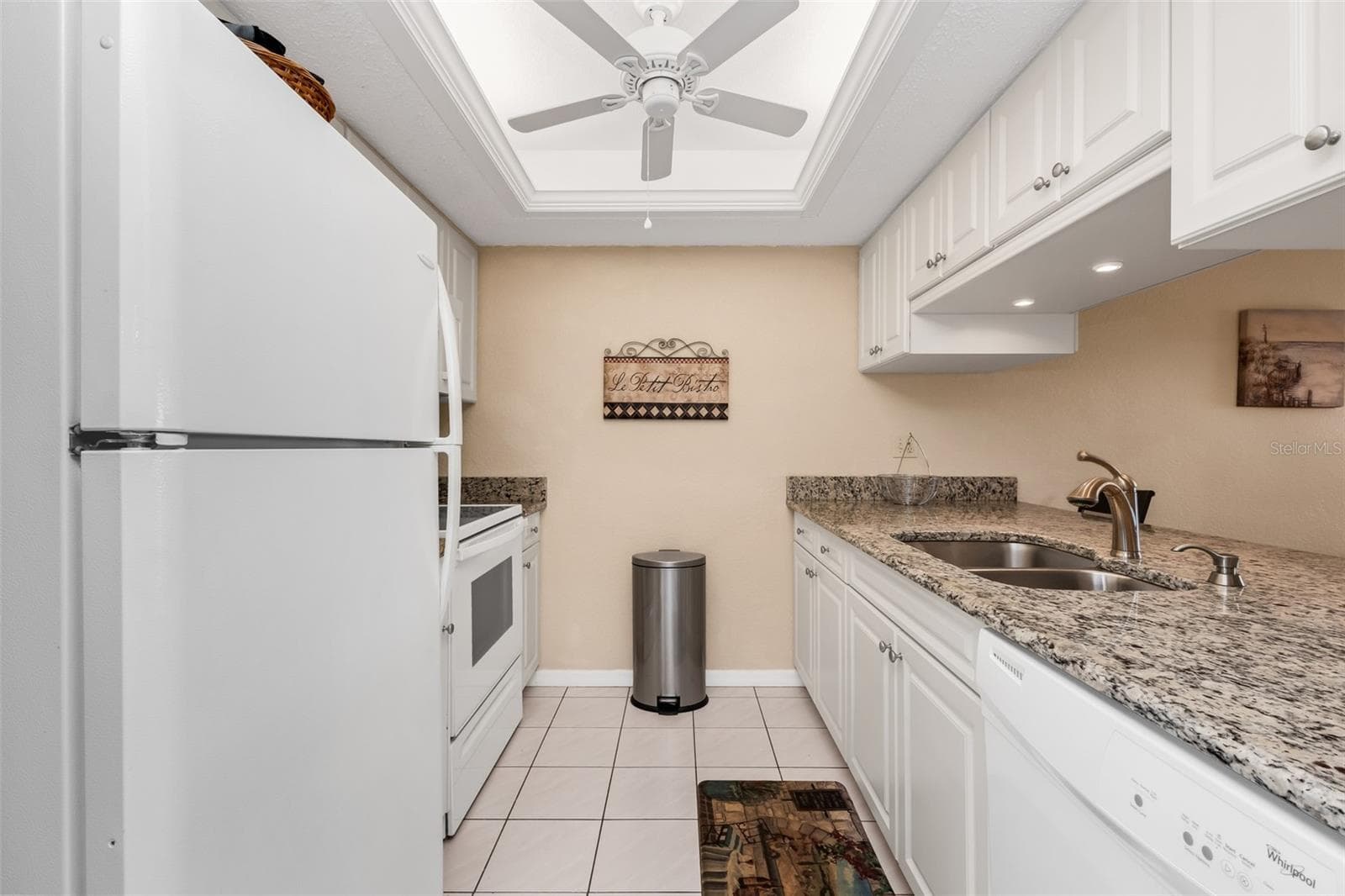 Condominium at 4000 OAKVIEW DR #L4, PORT CHARLOTTE, photo 10 of 46