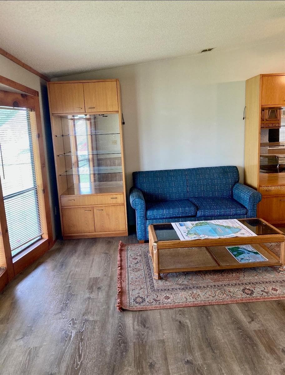 Manufactured Home at 1038 20TH ST, OKEECHOBEE, photo 16 of 52