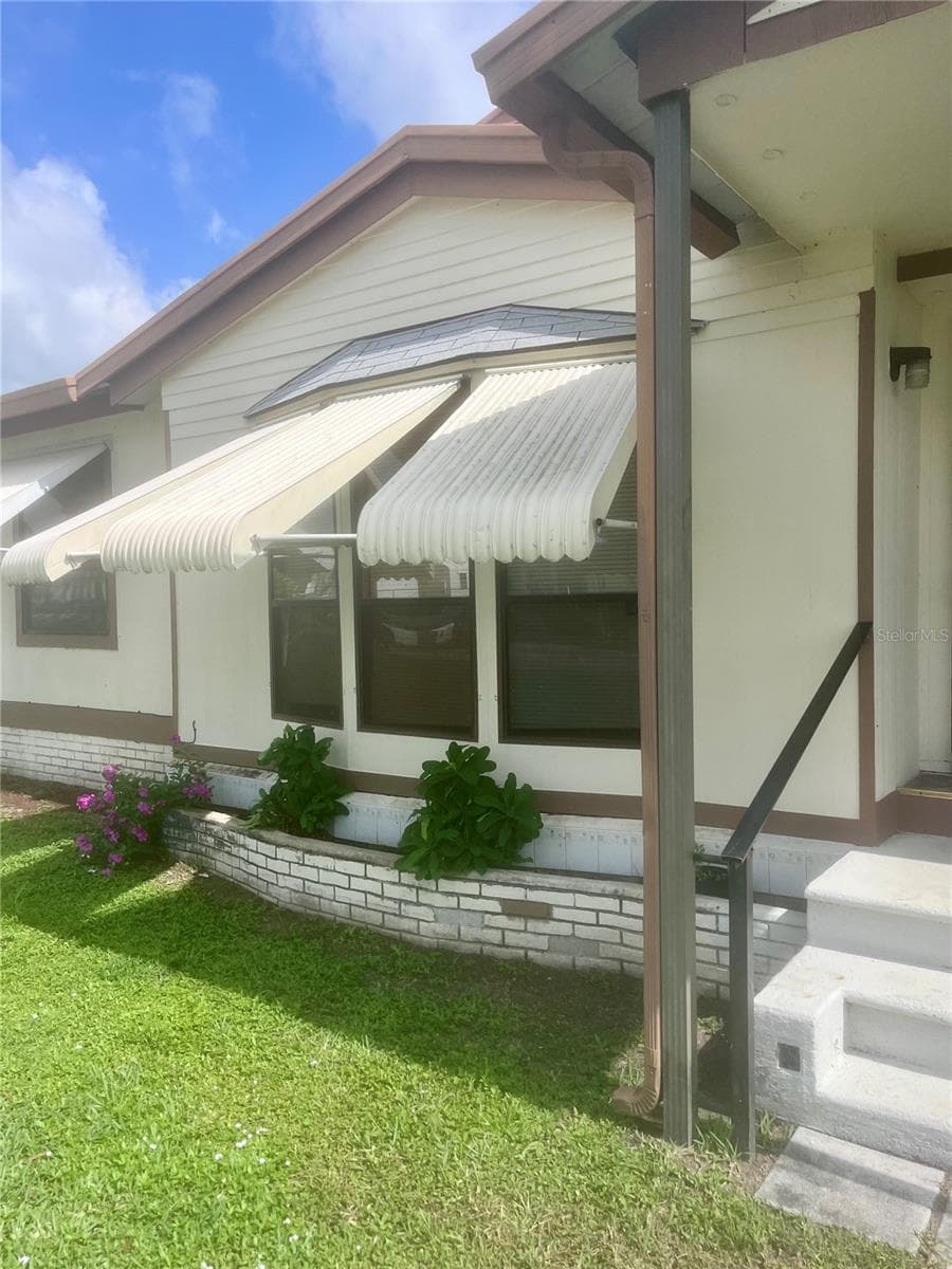 Manufactured Home at 1038 20TH ST, OKEECHOBEE, photo 47 of 52