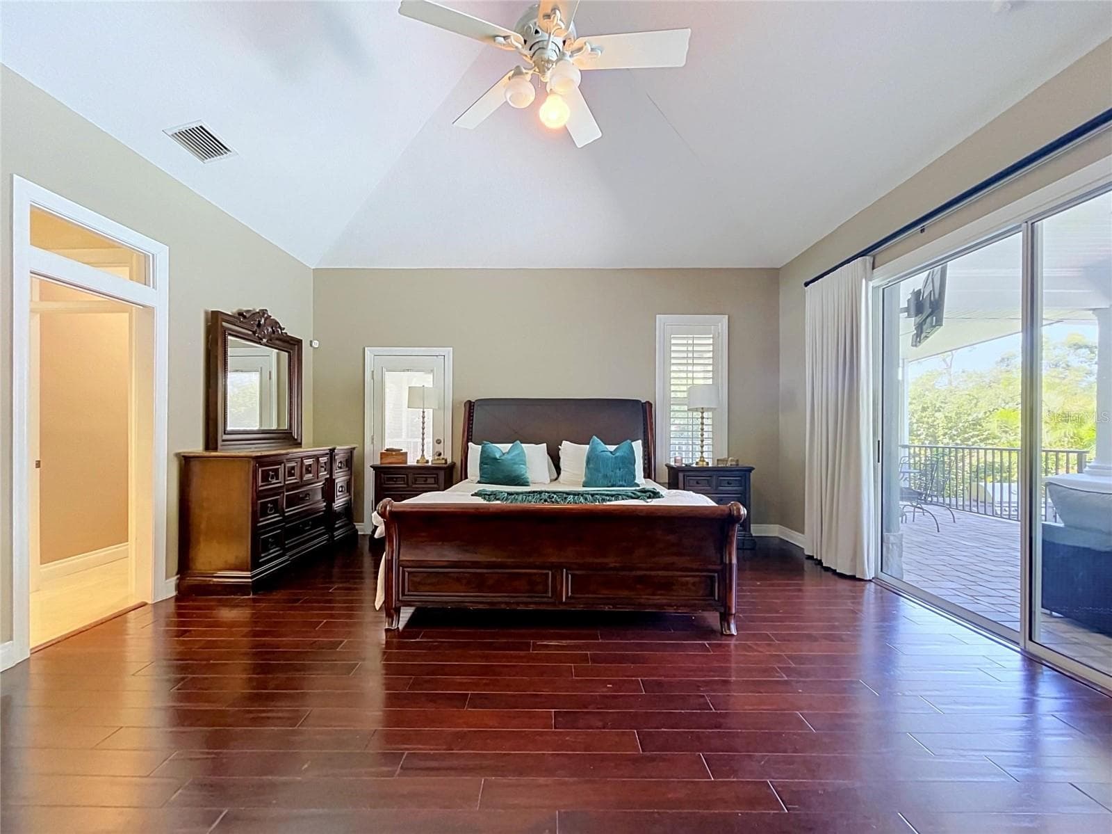 Single Family Residence at 2918 MAGNOLIA TRCE, TARPON SPRINGS, photo 36 of 75