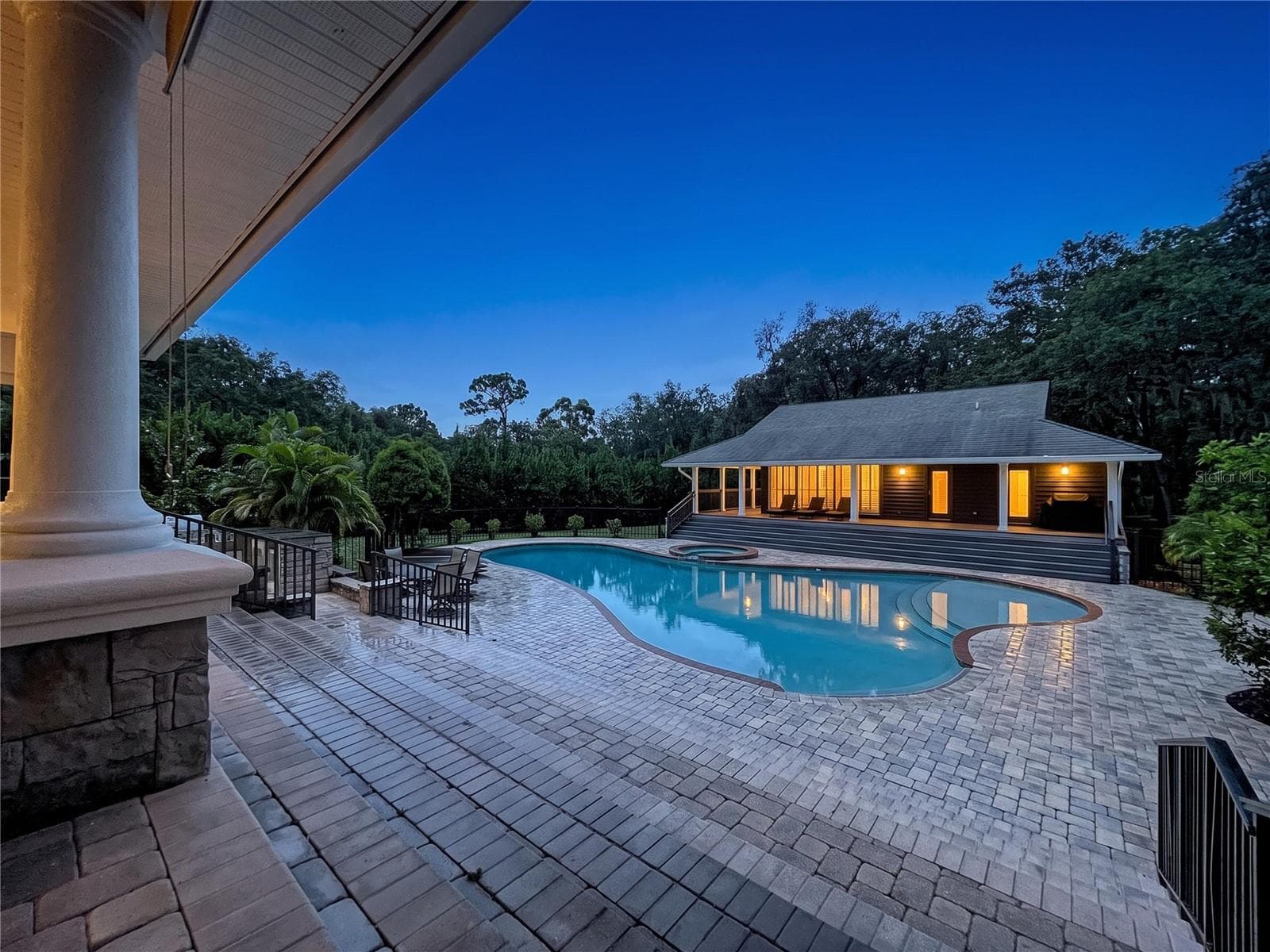 Pool House - 2918 MAGNOLIA TRCE, TARPON SPRINGS