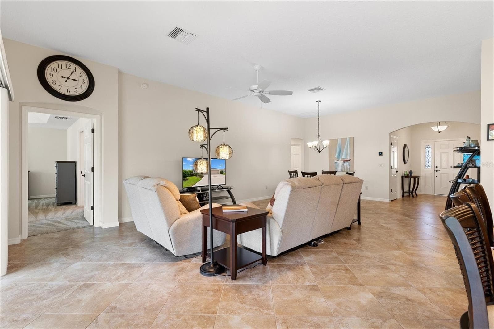 Single Family Residence at 5996 DELPHINA LOOP, THE VILLAGES, photo 10 of 41
