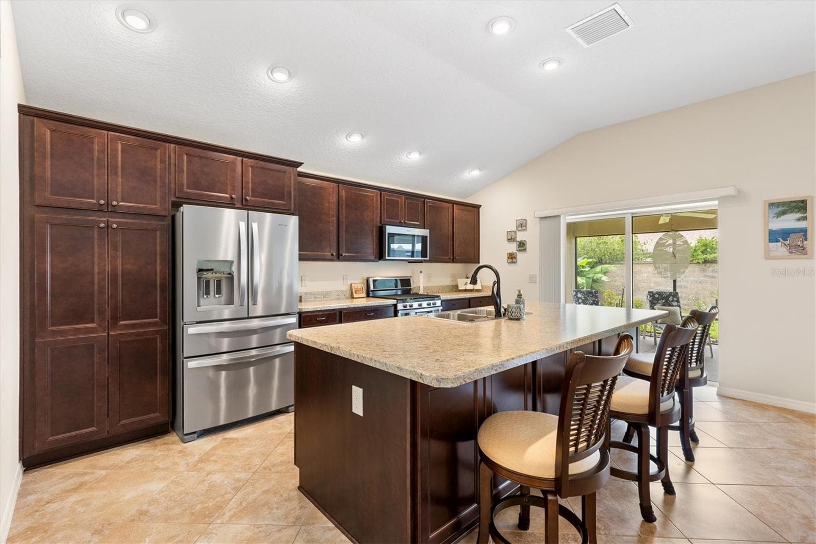 Single Family Residence at 5996 DELPHINA LOOP, THE VILLAGES, photo 12 of 41