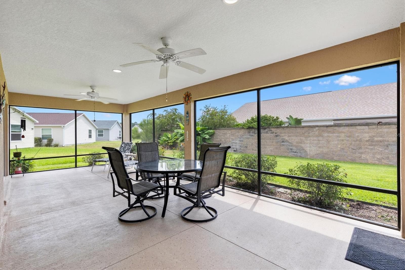Single Family Residence at 5996 DELPHINA LOOP, THE VILLAGES, photo 28 of 41