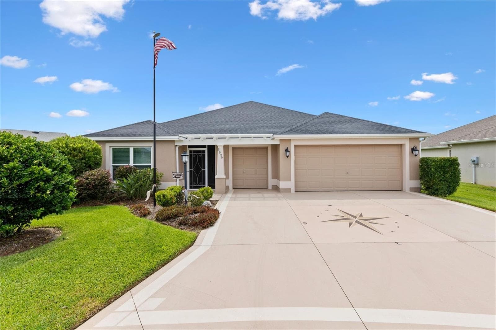 Single Family Residence at 5996 DELPHINA LOOP, THE VILLAGES, photo 37 of 41