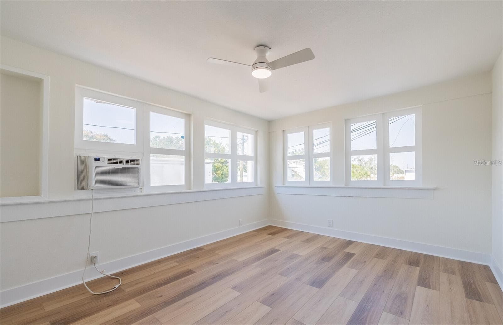 Multi-Family 5+ at 218 N PINELLAS AVE, TARPON SPRINGS, photo 8 of 25