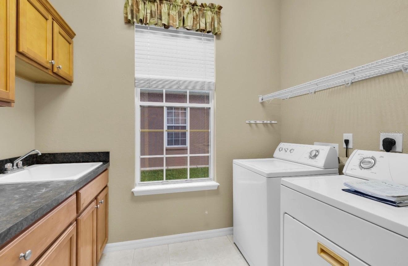 Single Family Residence at 12139 SE 175TH LOOP, SUMMERFIELD, photo 18 of 36