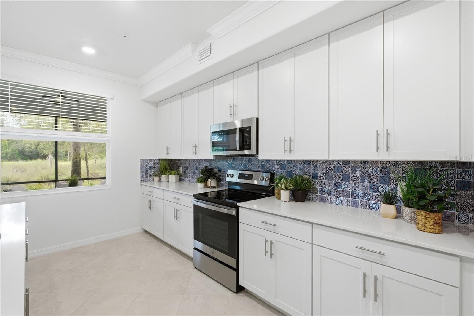 Condominium at 14680 SYCAMORE CT #3712, PUNTA GORDA, photo 7 of 65