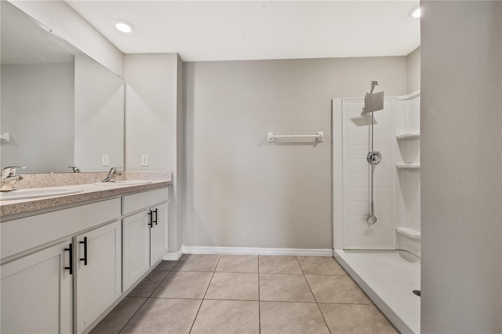 Single Family Residence at 11722 WHITE WILLOW LN, RIVERVIEW, photo 17 of 34