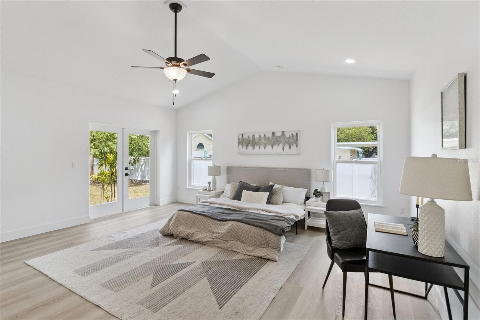 Single Family Residence at 7211 ORPINE DR N, ST PETERSBURG, photo 17 of 27