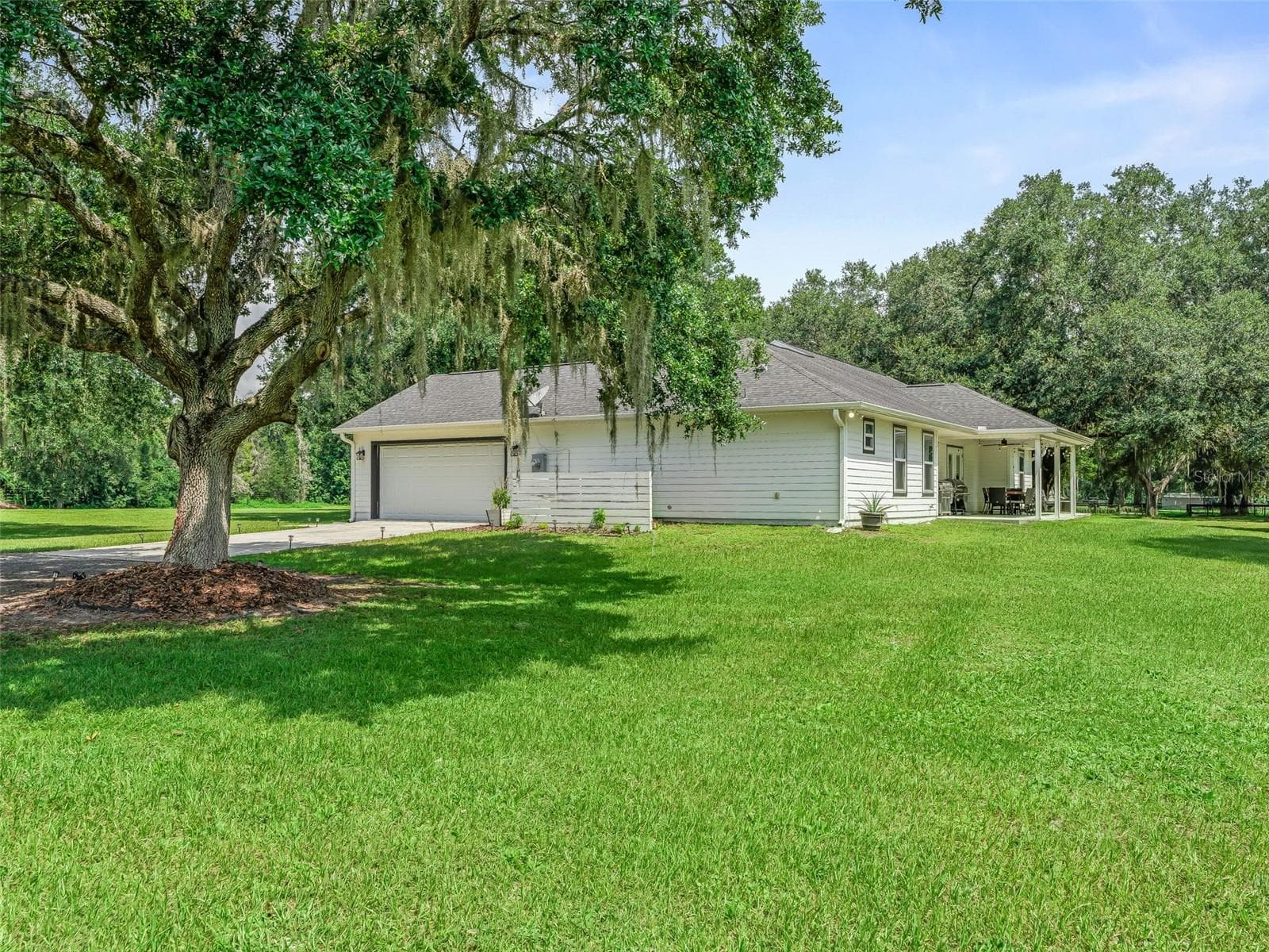 Single Family Residence at 1539 SE 34TH WAY, SUMTERVILLE, photo 42 of 51