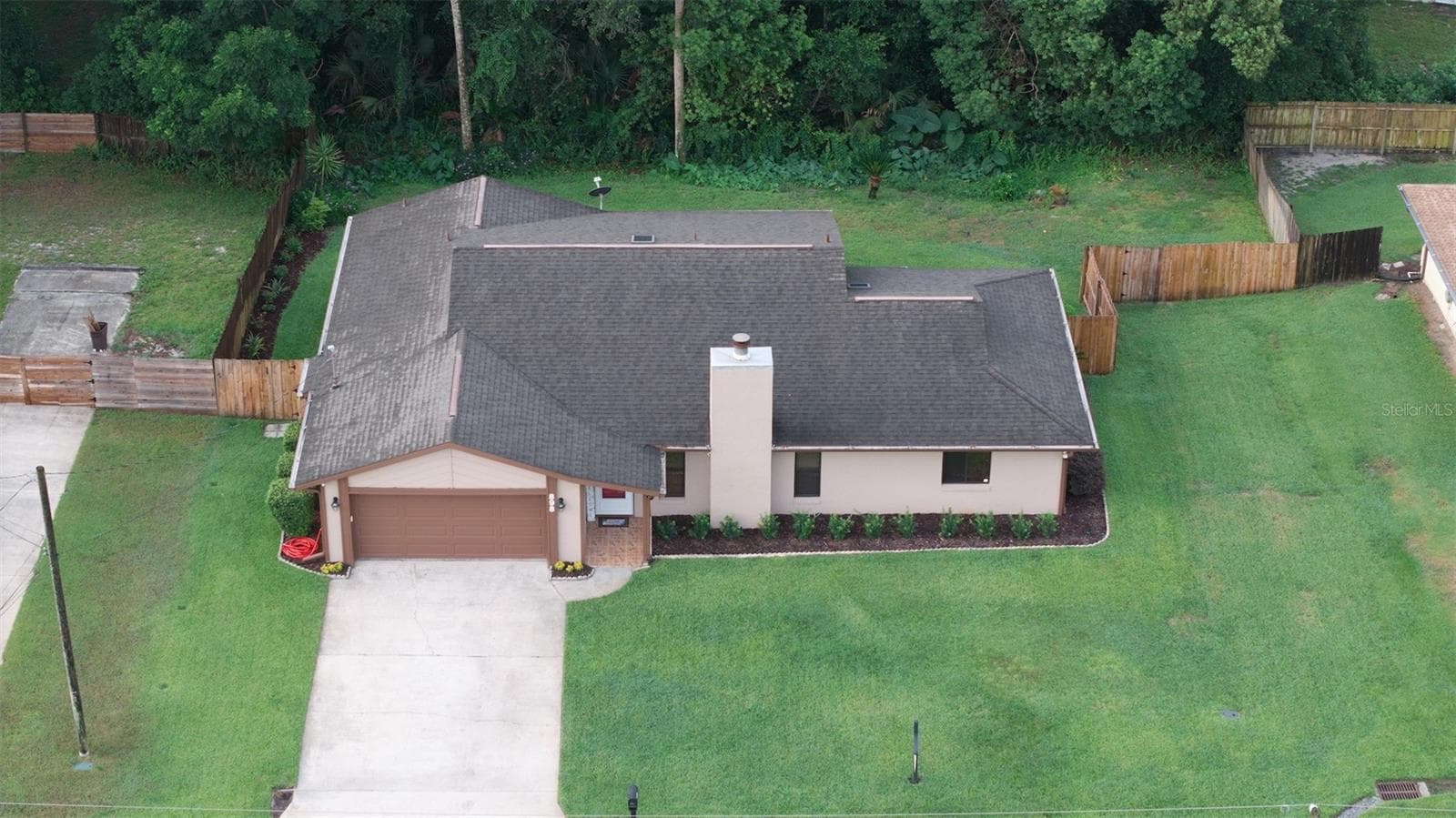 Single Family Residence at 898 CRITTENDEN AVE, ORANGE CITY, photo 8 of 43