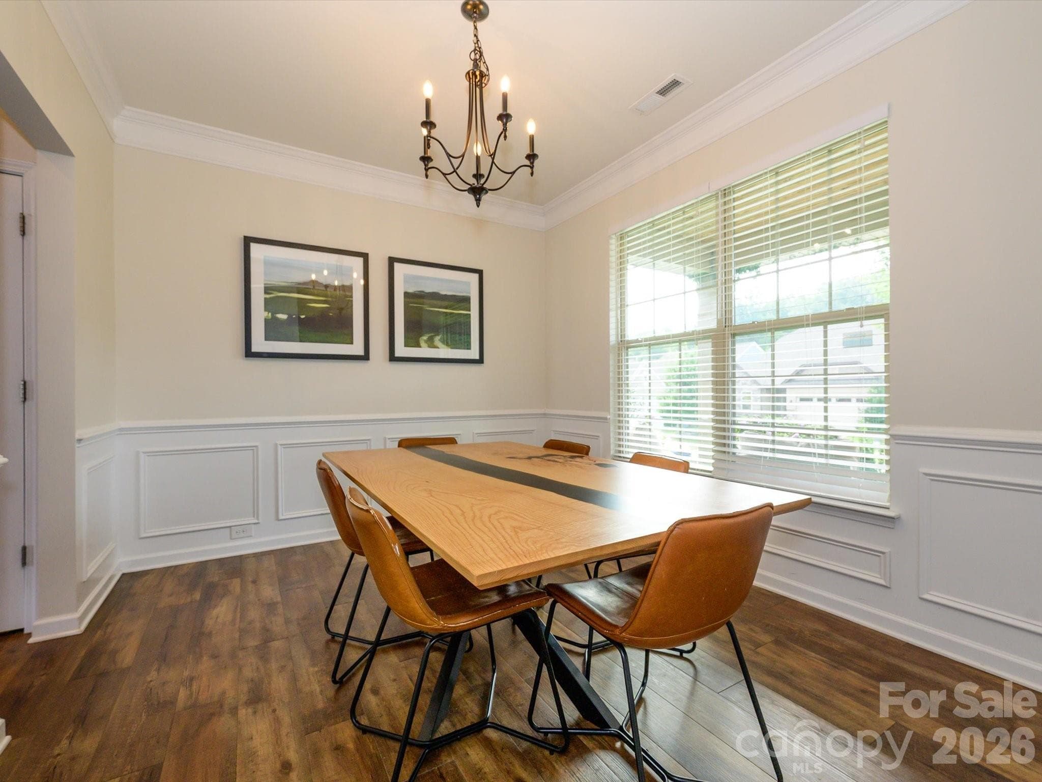 Single Family Residence at 1065 Pennington Drive, Lancaster, photo 4 of 41