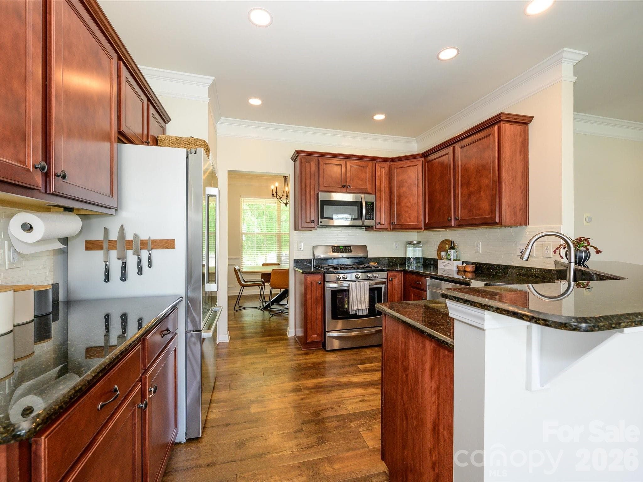 Single Family Residence at 1065 Pennington Drive, Lancaster, photo 8 of 41