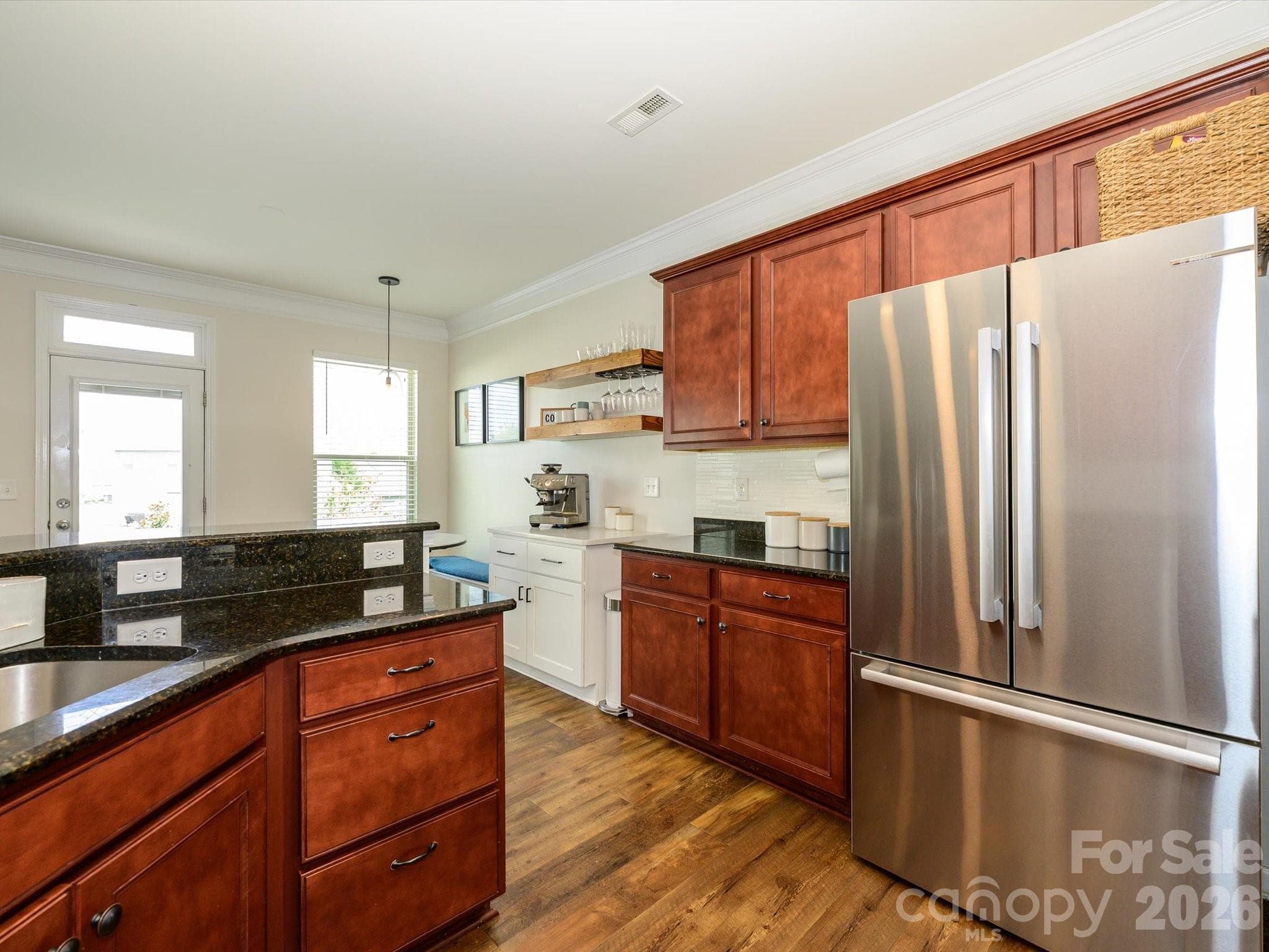 Single Family Residence at 1065 Pennington Drive, Lancaster, photo 11 of 41