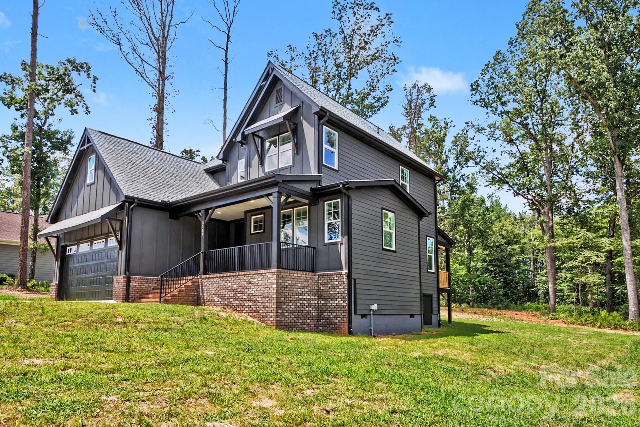 Single Family Residence at 3159 Timber Run Lane, Maiden, photo 3 of 43