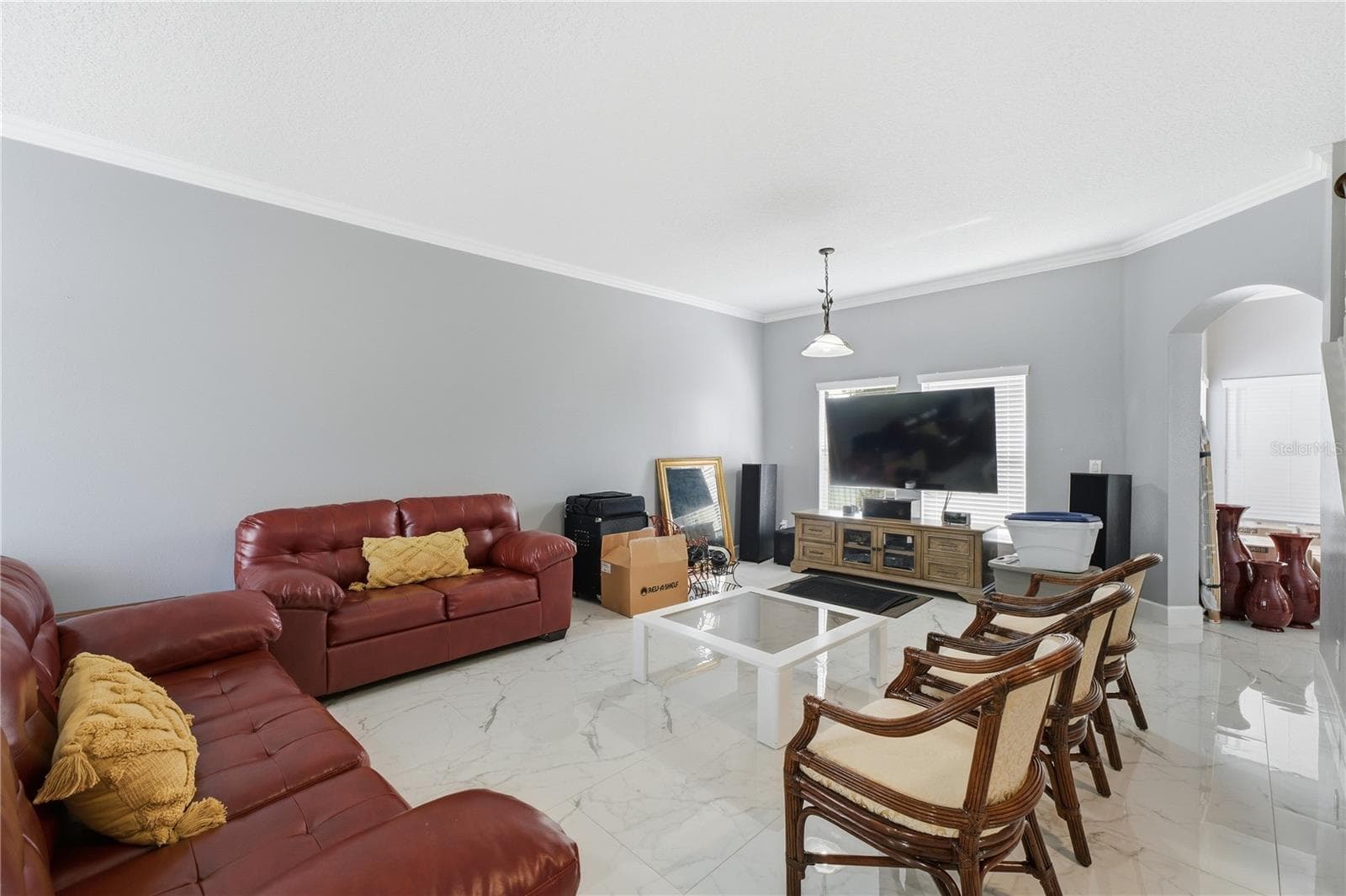 Formal living room - 10114 OAK CREST RD, ORLANDO