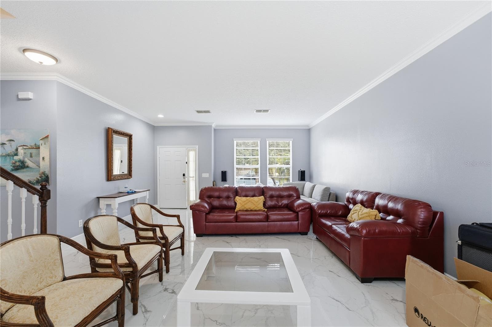 Formal living room - 10114 OAK CREST RD, ORLANDO