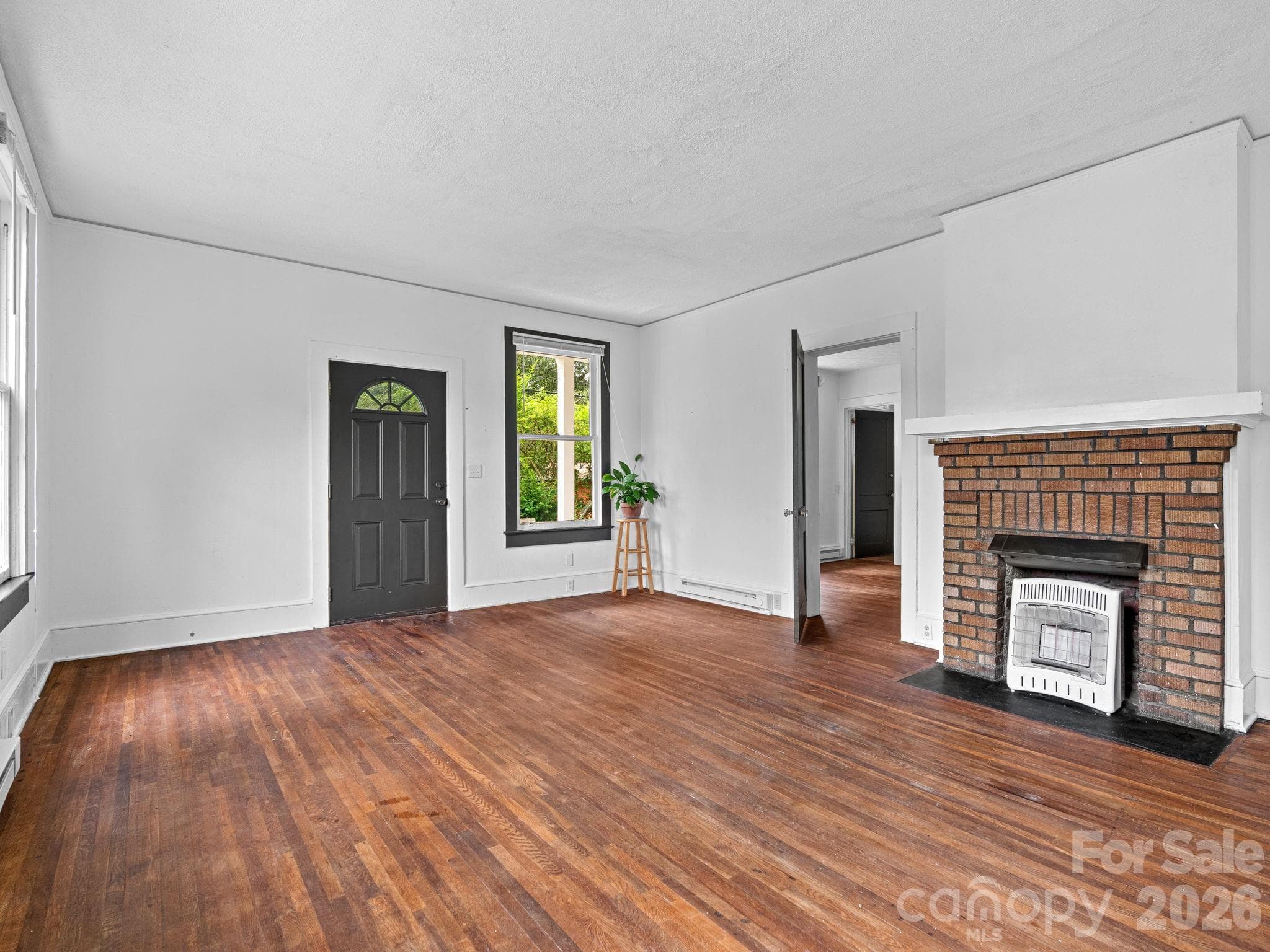 Main Level Living, looking back towards the front door. - 111-113 Stewart Street, Hendersonville