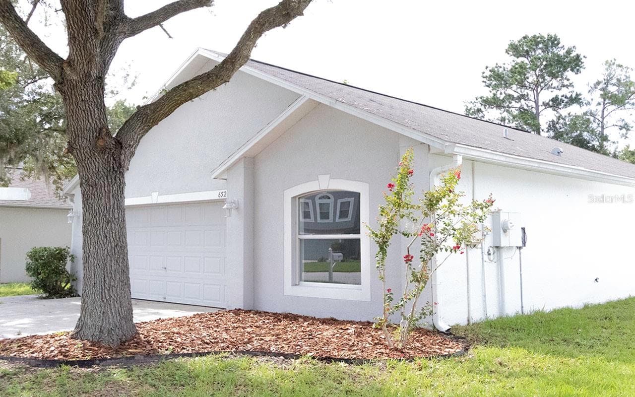 Single Family Residence at 6529 TABOGI TRL, WESLEY CHAPEL, photo 2 of 20