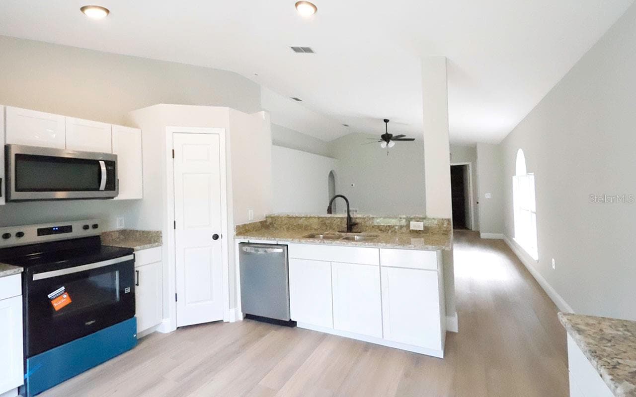 Single Family Residence at 6529 TABOGI TRL, WESLEY CHAPEL, photo 11 of 20