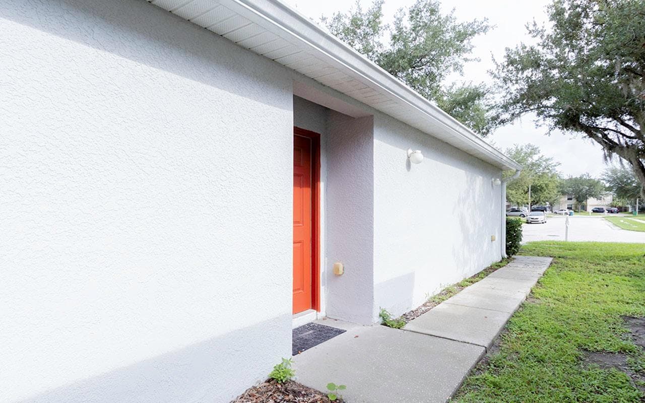 Single Family Residence at 6529 TABOGI TRL, WESLEY CHAPEL, photo 3 of 20