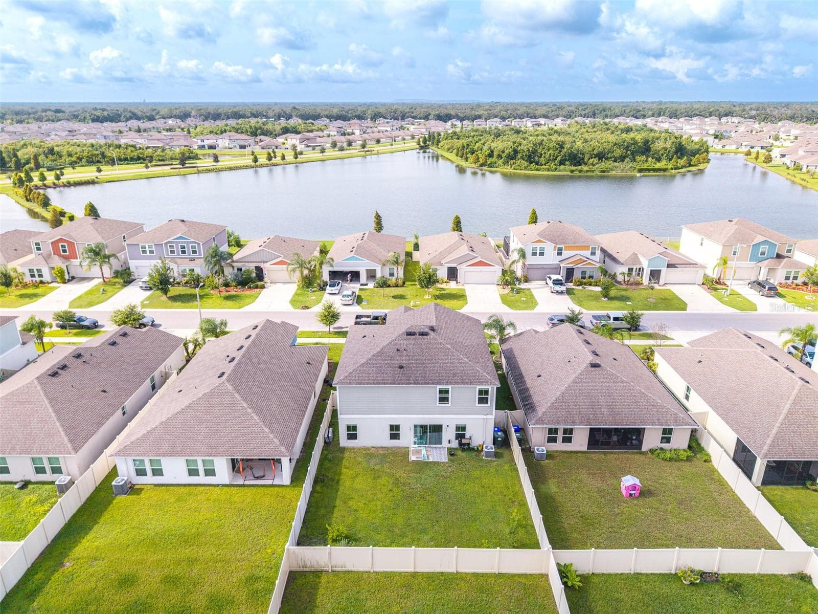 Single Family Residence at 5508 ARLINGTON RIVER DR, LAKELAND, photo 42 of 62