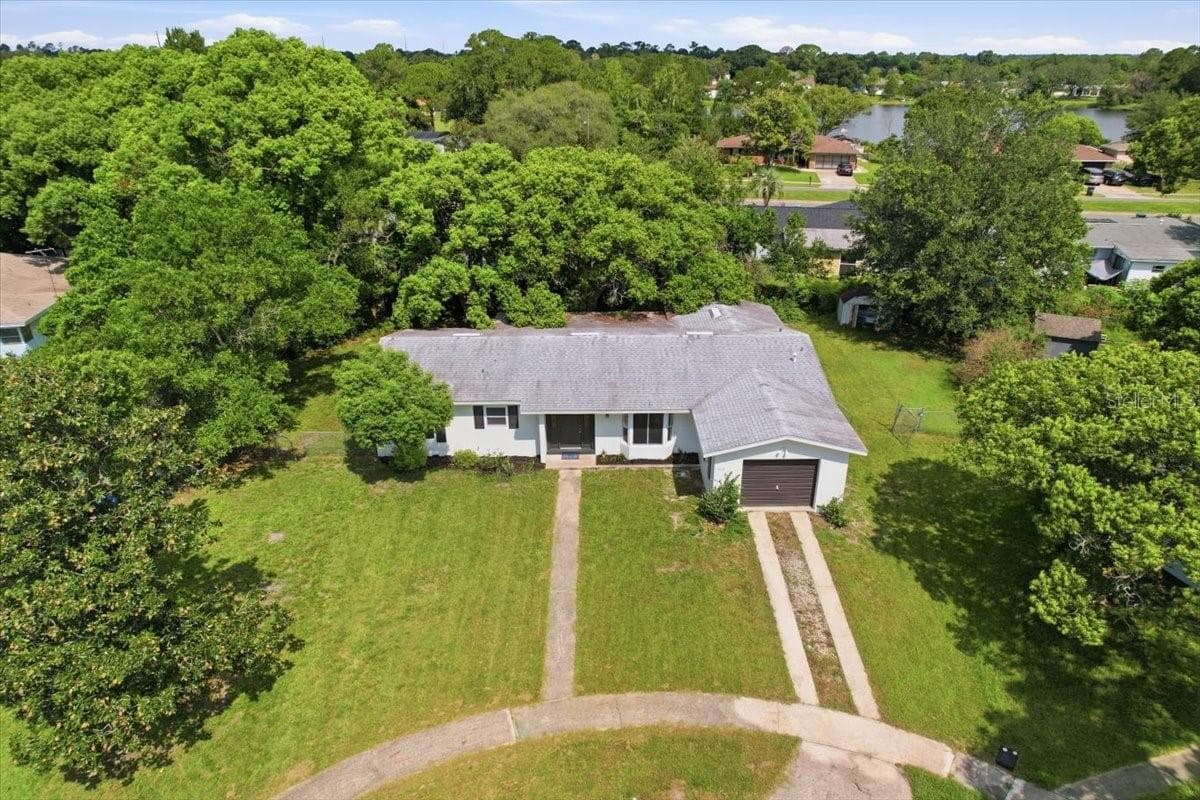 Single Family Residence at 1220 SIENNA CT, DELTONA, photo 4 of 31