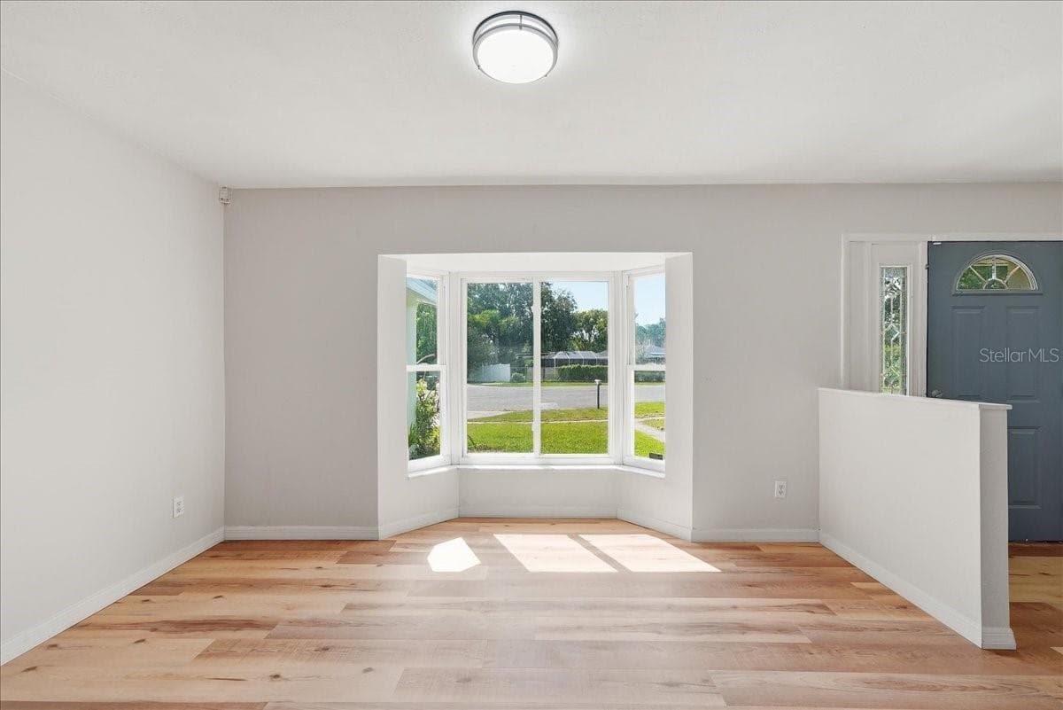 Single Family Residence at 1220 SIENNA CT, DELTONA, photo 6 of 31
