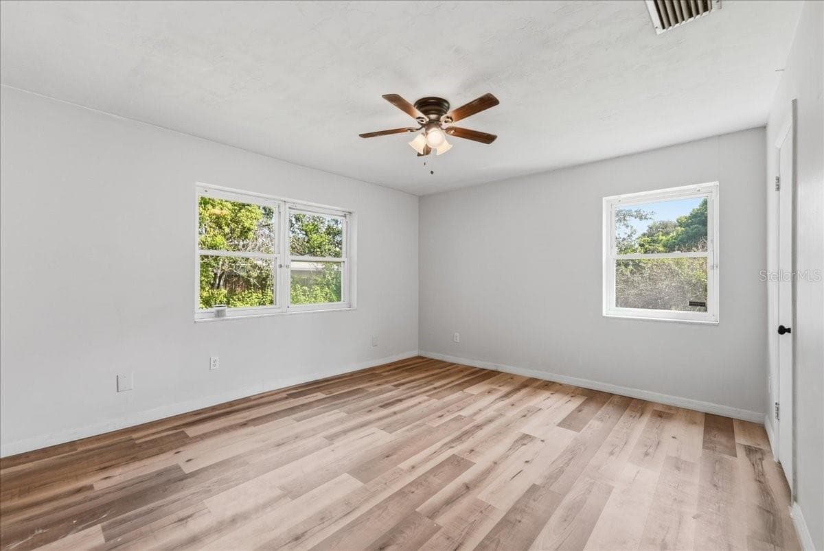 Single Family Residence at 1220 SIENNA CT, DELTONA, photo 14 of 31