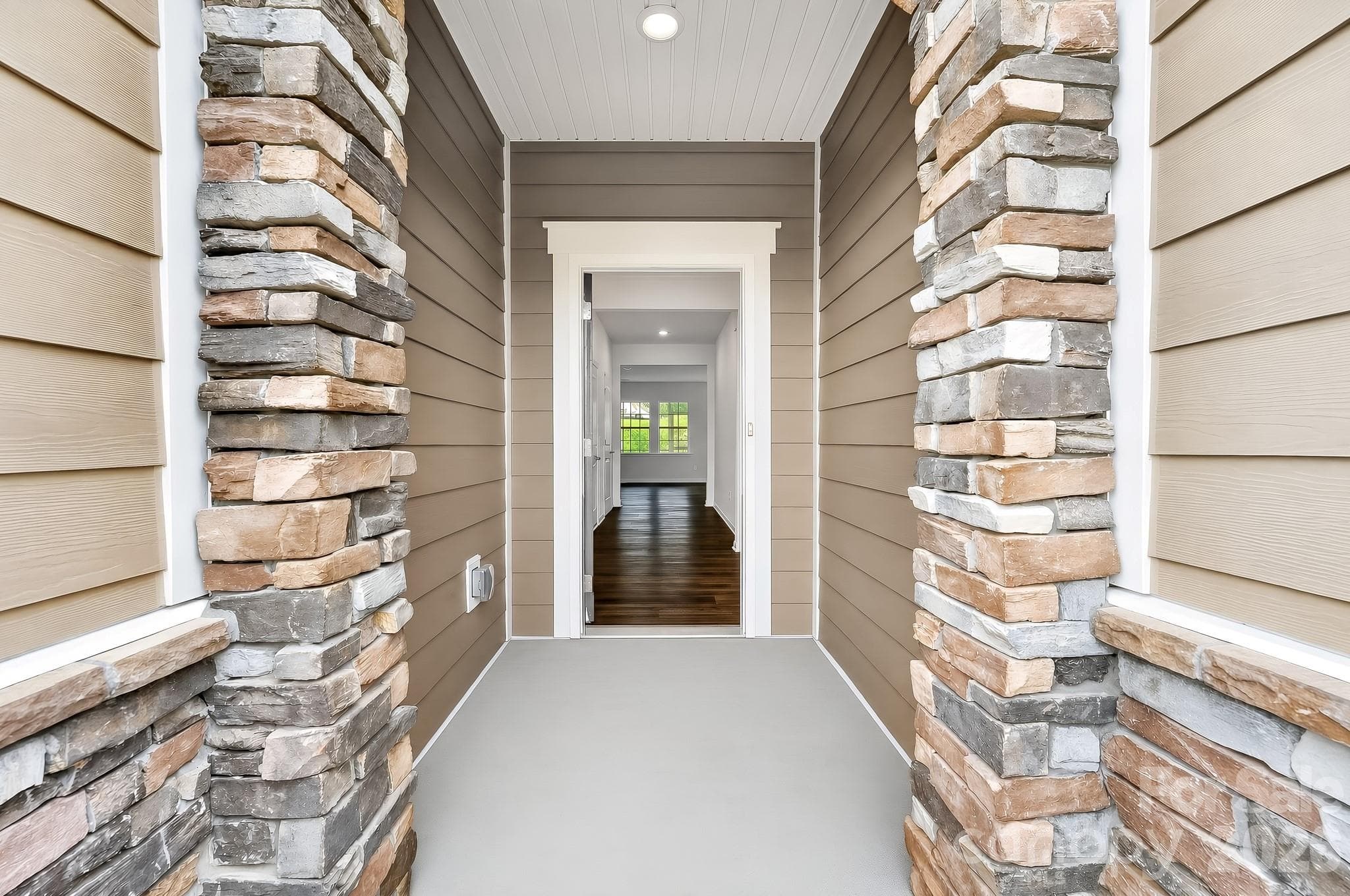Single Family Residence at 8548 Norman Forest Road, Lancaster, photo 5 of 31